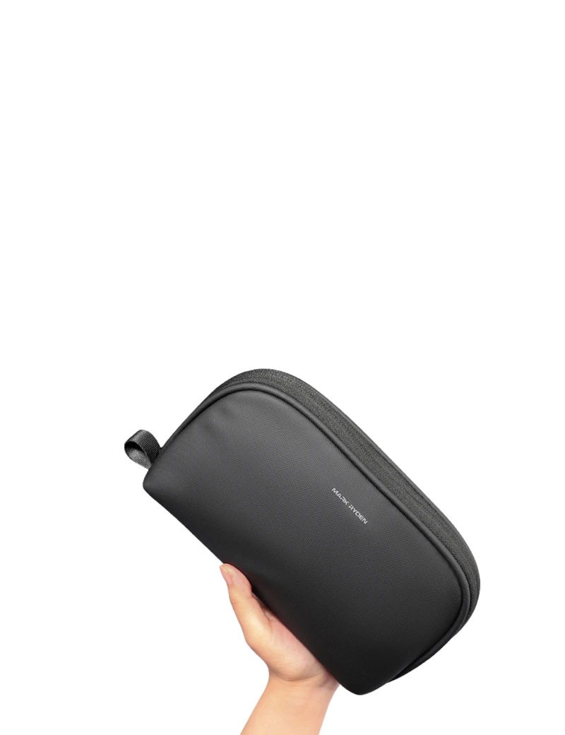 Digital Mark Ryden Toiletry Bag Node Black